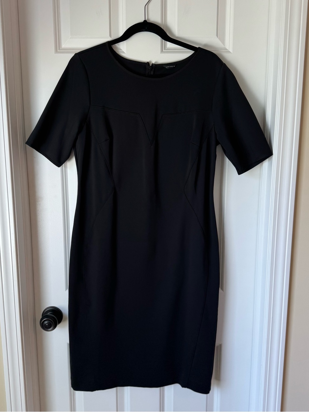 Ann Taylor Short Sleeve Sheath Dress‎ - Size 12 - Black